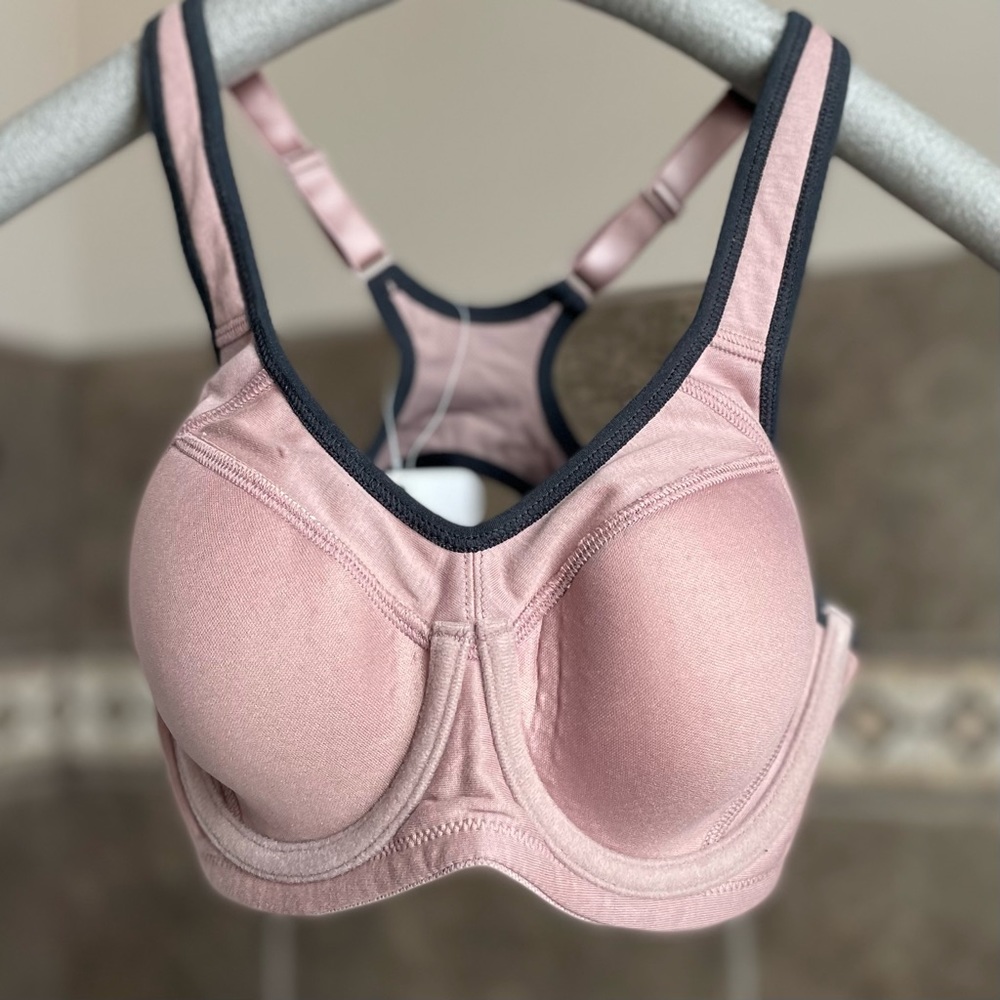 High support sports bra, racer back